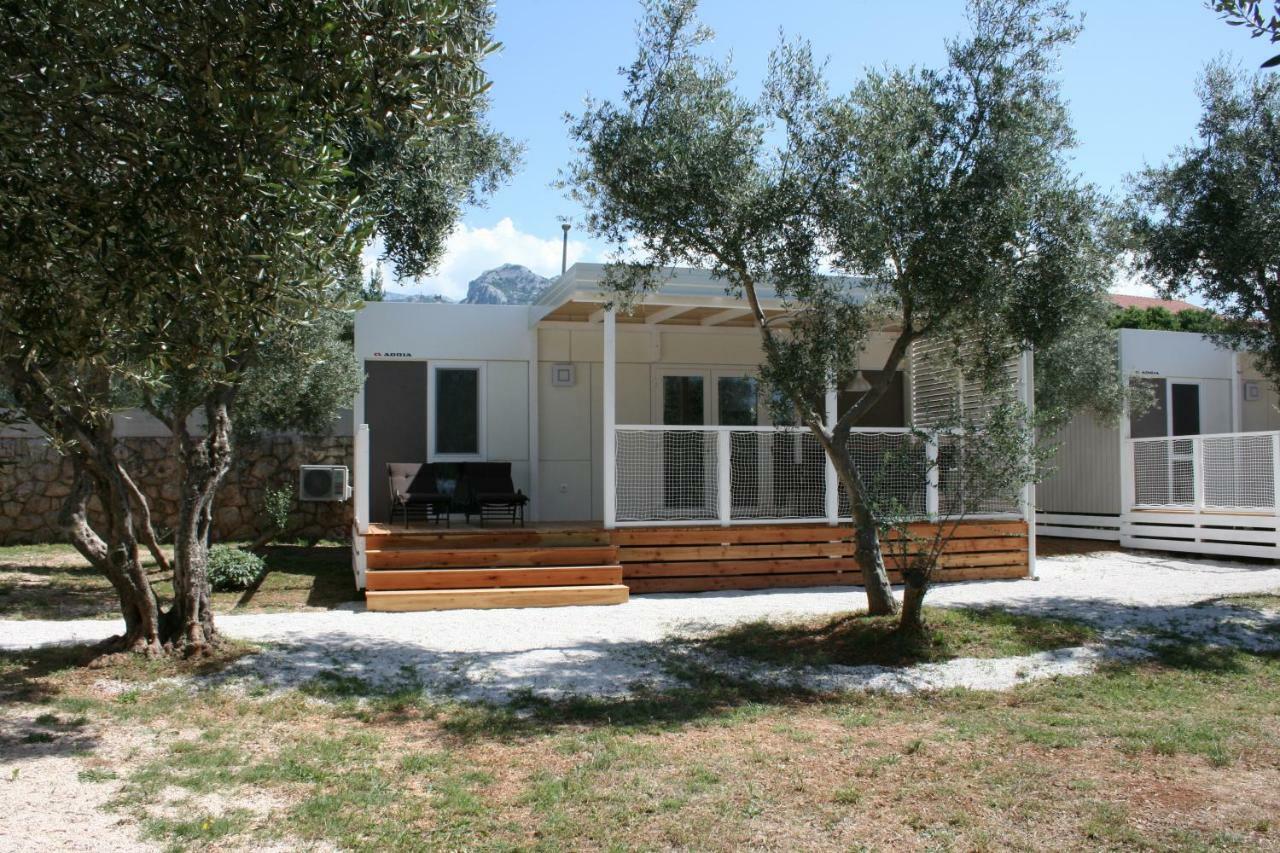 Mobile Homes Katinka, Starigrad Paklenica, Croatia Esterno foto